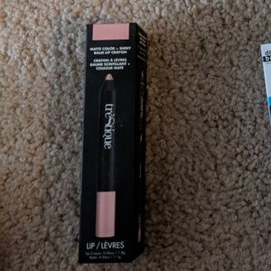 Trestique lip